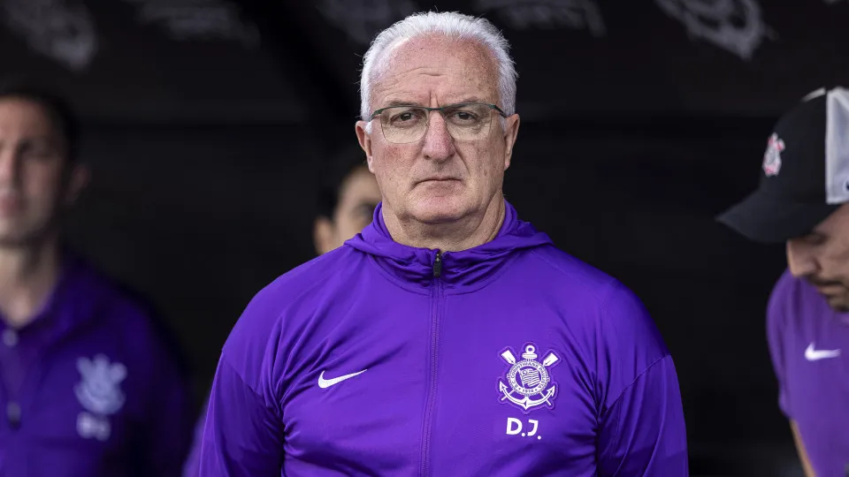 Dorival diz que Corinthians pode ir além das copas